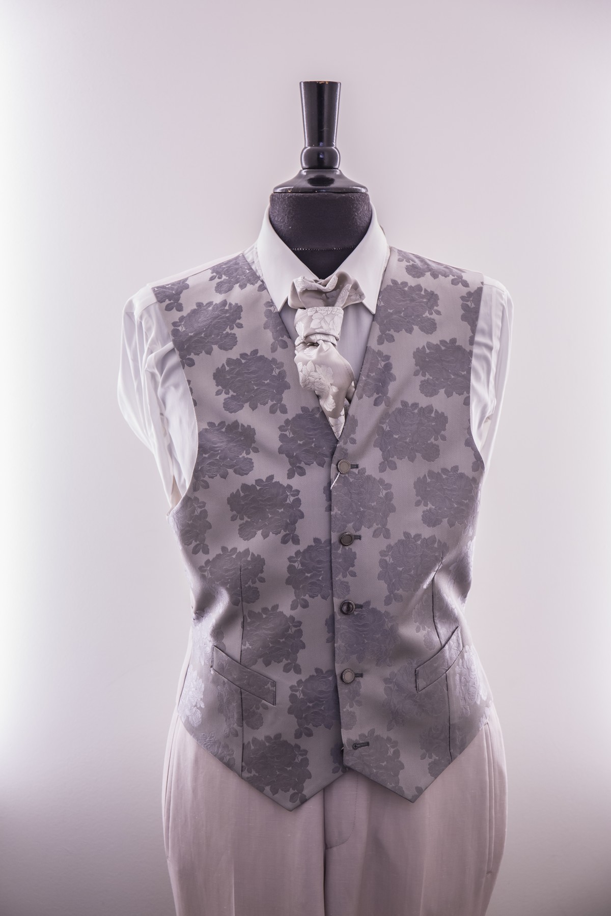 Cord Homme Gilet Droit croise frac a revers col chale soie Geneve